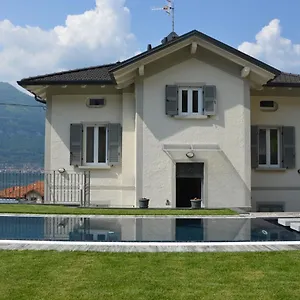 Lescen White - View Appartement